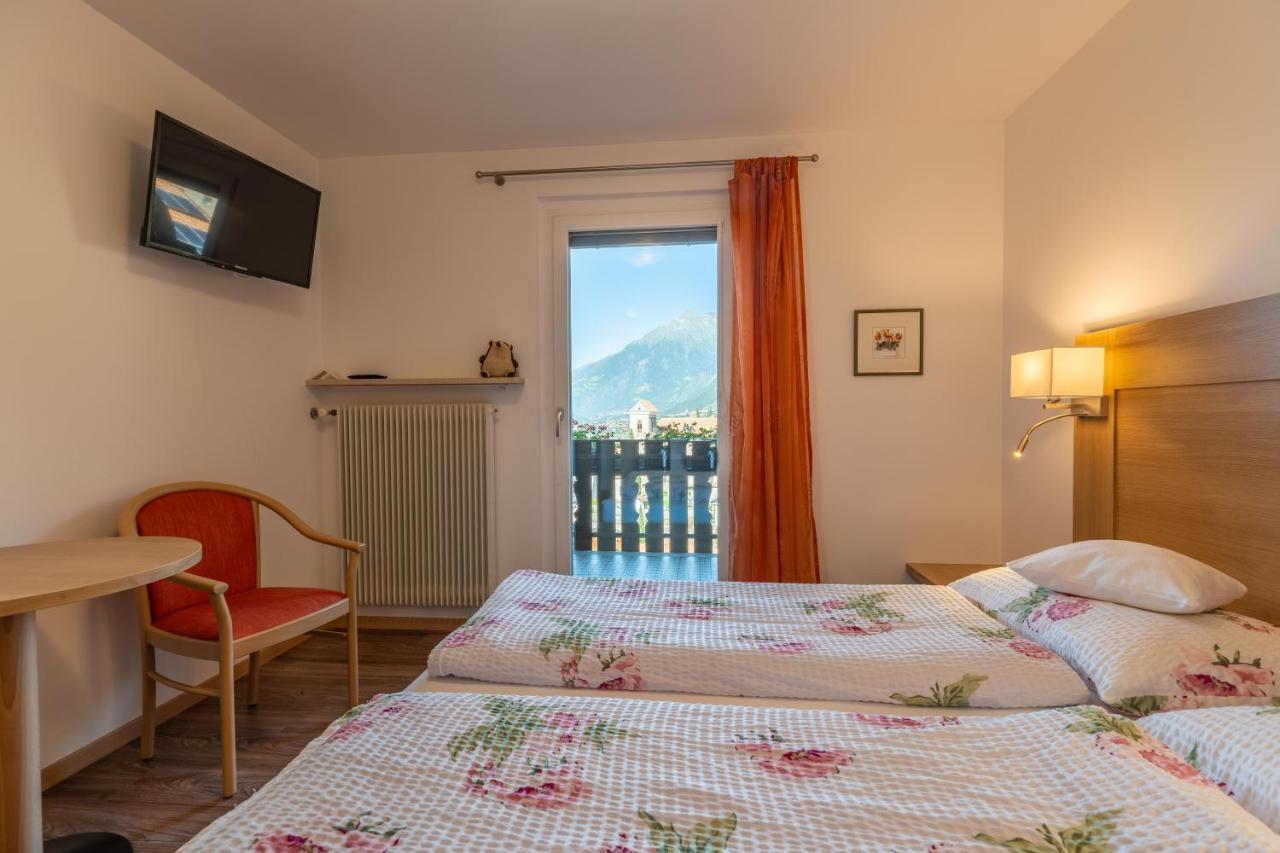 Garni Duerrenstein Hotel Schenna Bagian luar foto